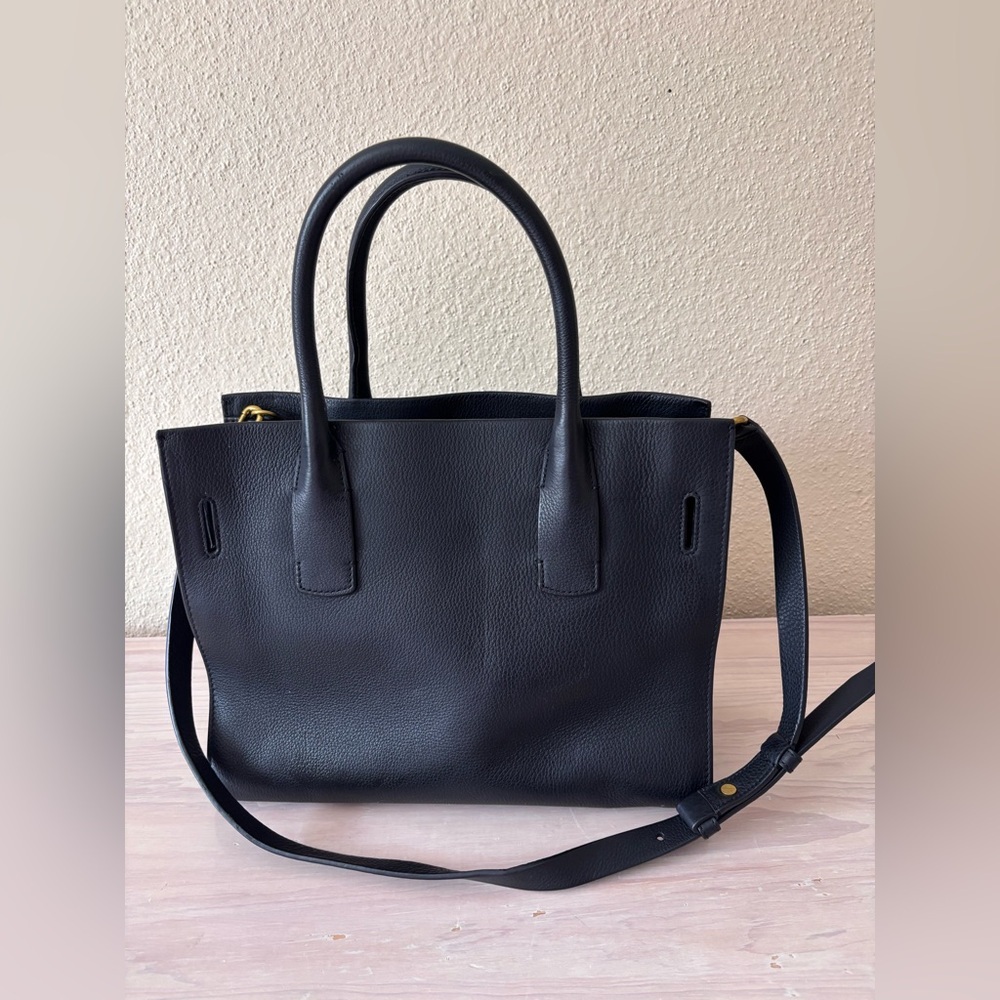 Tory Burch Gemini Link  Black  Tote Shoulder Bag Buckle is missing
